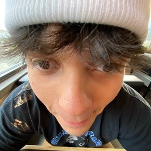 Meet your Posher, Justin